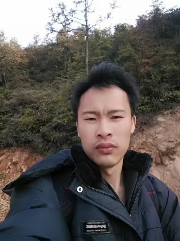 高富帅的第一张照片--兴国中老年相亲网